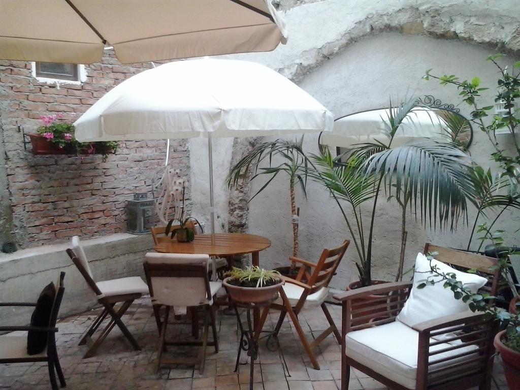 Al Tempio Di Apollo Bed & Breakfast Syracuse